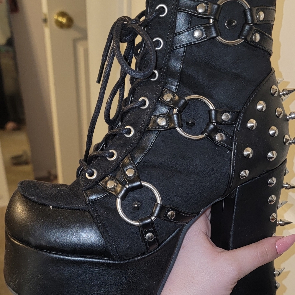 Size 7 Demonia Platform boots